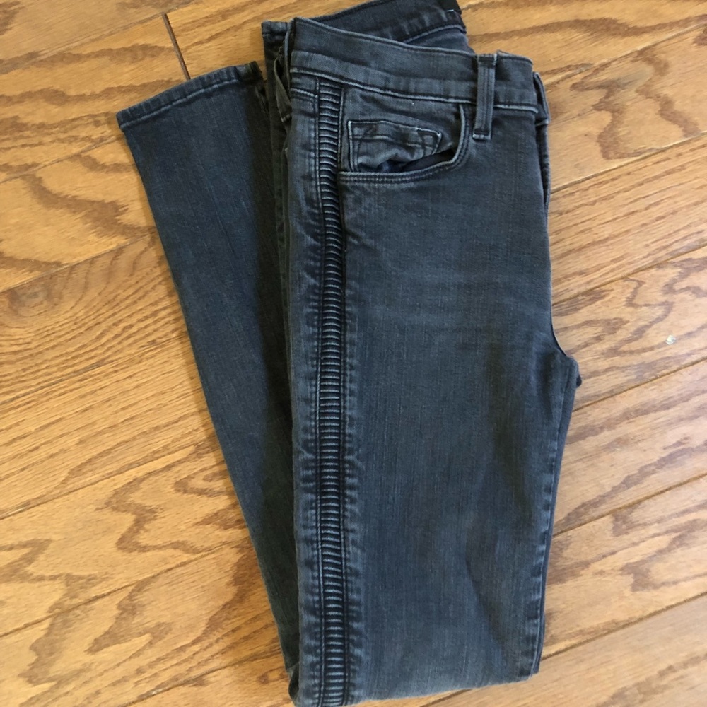 AWESOME J Brand Washed-Black Denim Size 25